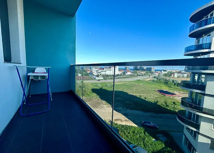 Belaire Mamaia-sat 아파트 *