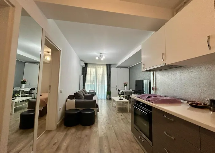 Belaire Mamaia-sat *